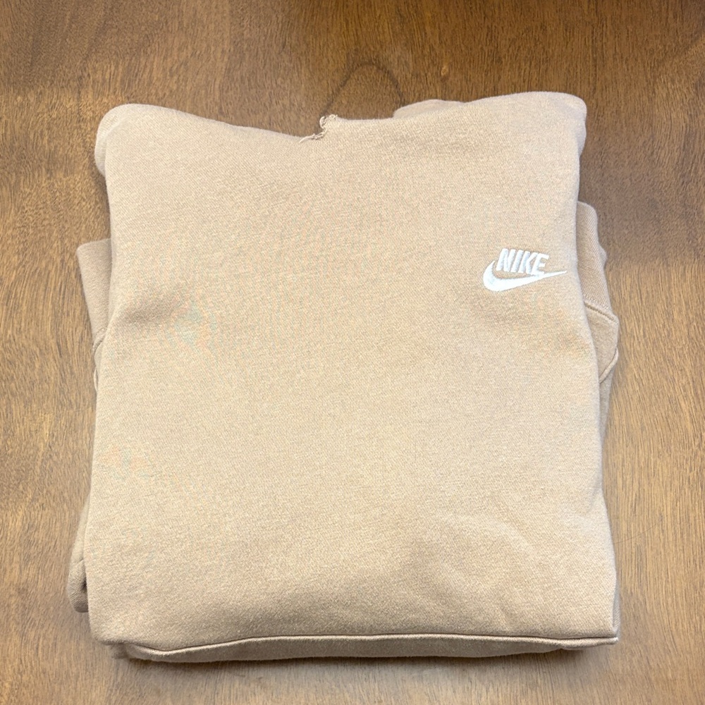 Nike Beige Crewneck Men's Sweater